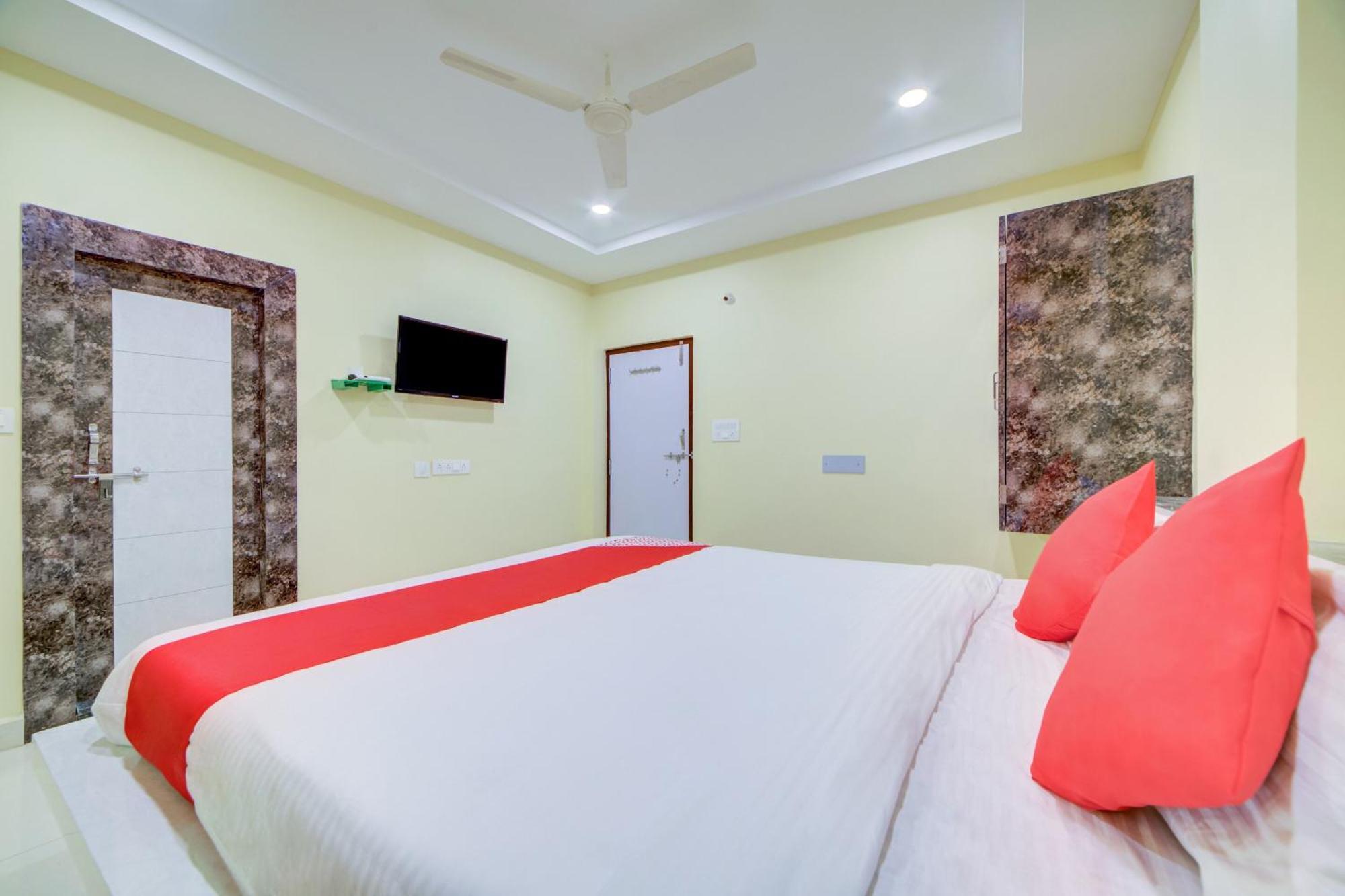 Hotel O Ksl Guest House Karimnagar Εξωτερικό φωτογραφία