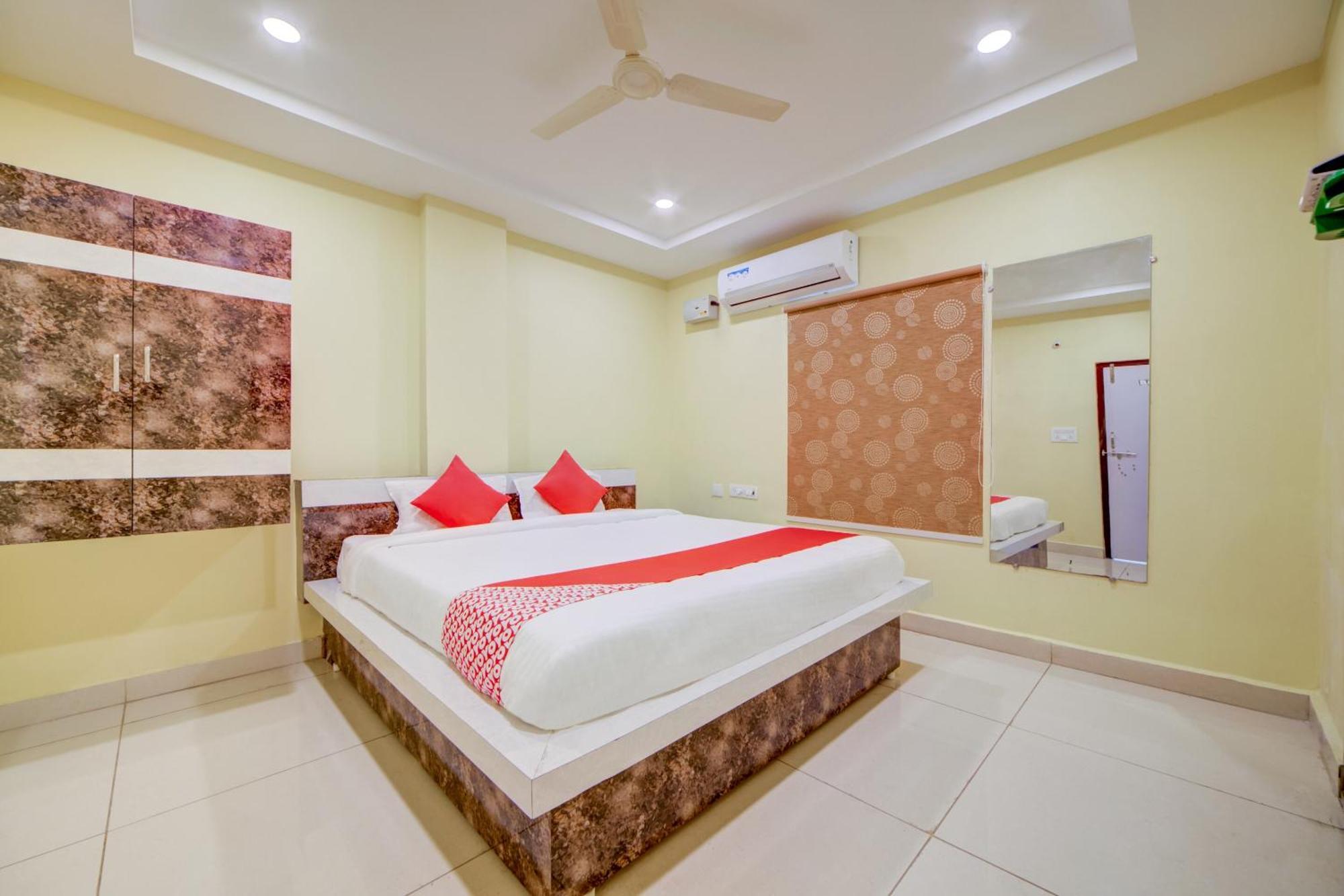 Hotel O Ksl Guest House Karimnagar Εξωτερικό φωτογραφία